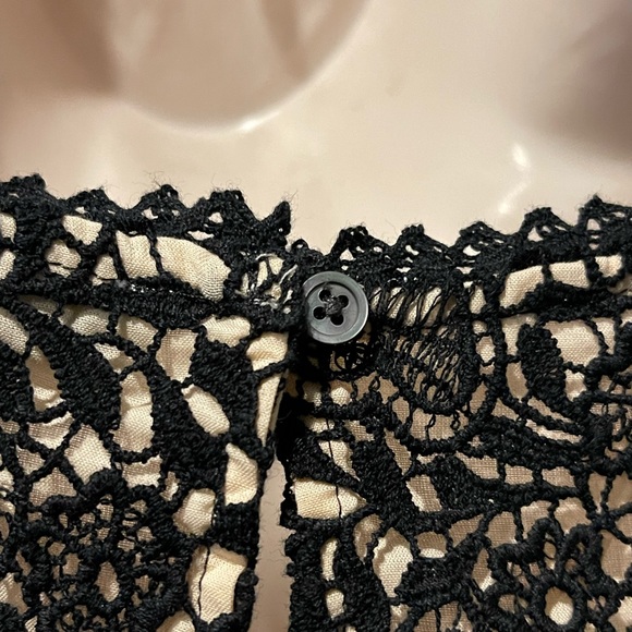 Joie Black Heart Motif Lace Overlay Tank/Camisole Medium - Picture 6 of 9